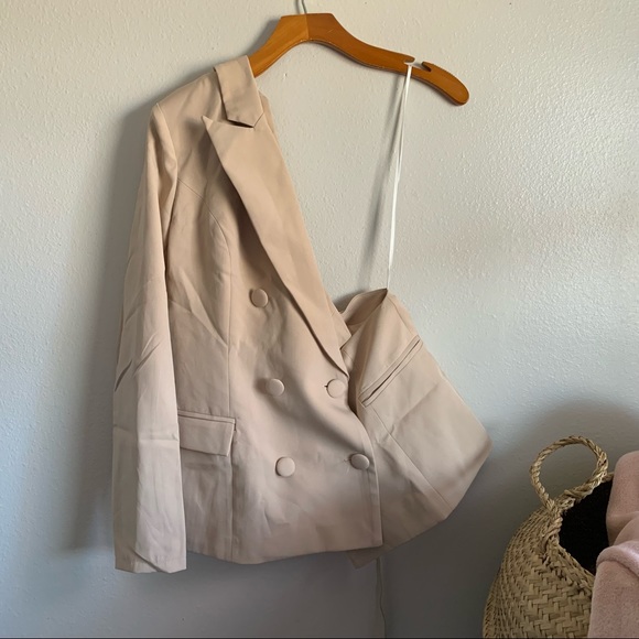 Tiny Closet | More than a Woman Set - Picture 3 of 11